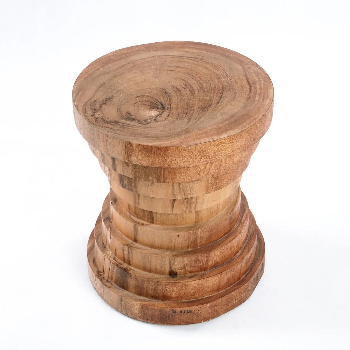 Tabouret Mazu en bois de suar – Design sculptural à anneaux (pièce neuve)