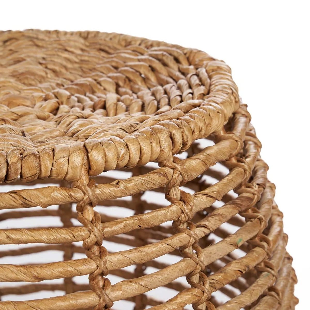Tressage Balinais – Tabouret d’appoint en fibre naturelle fait main (édition contemporaine)