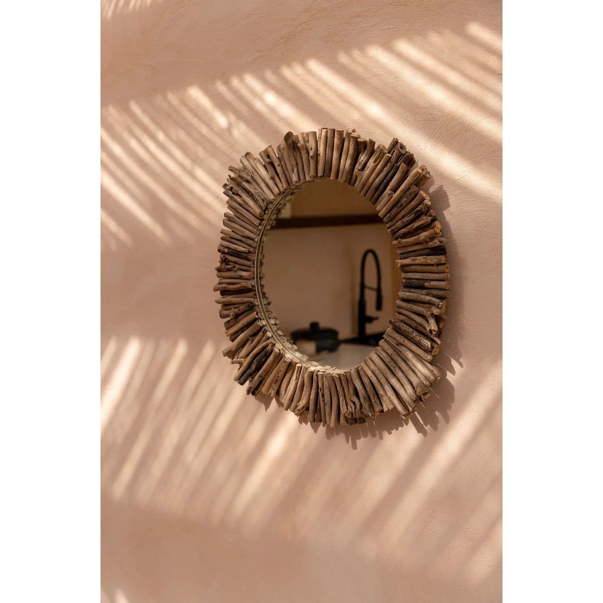 Miroir rond en bois flotté – Pièce artisanale unique venue d’Indonésie (neuf) – M