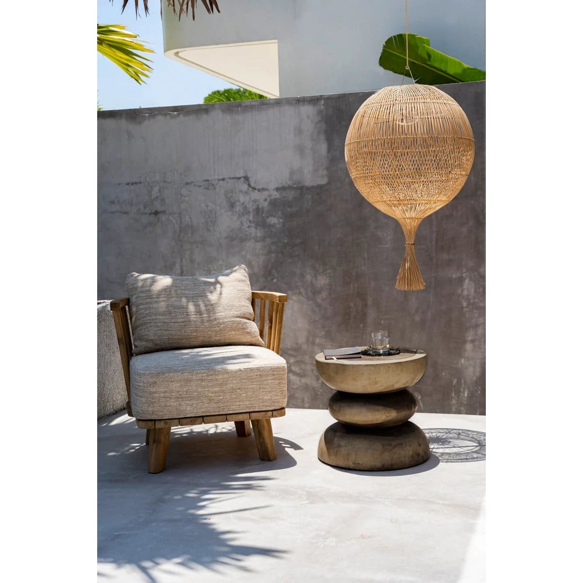 Tabouret Corfou – Sculpture artisanale en bois massif, pièce neuve et polyvalente