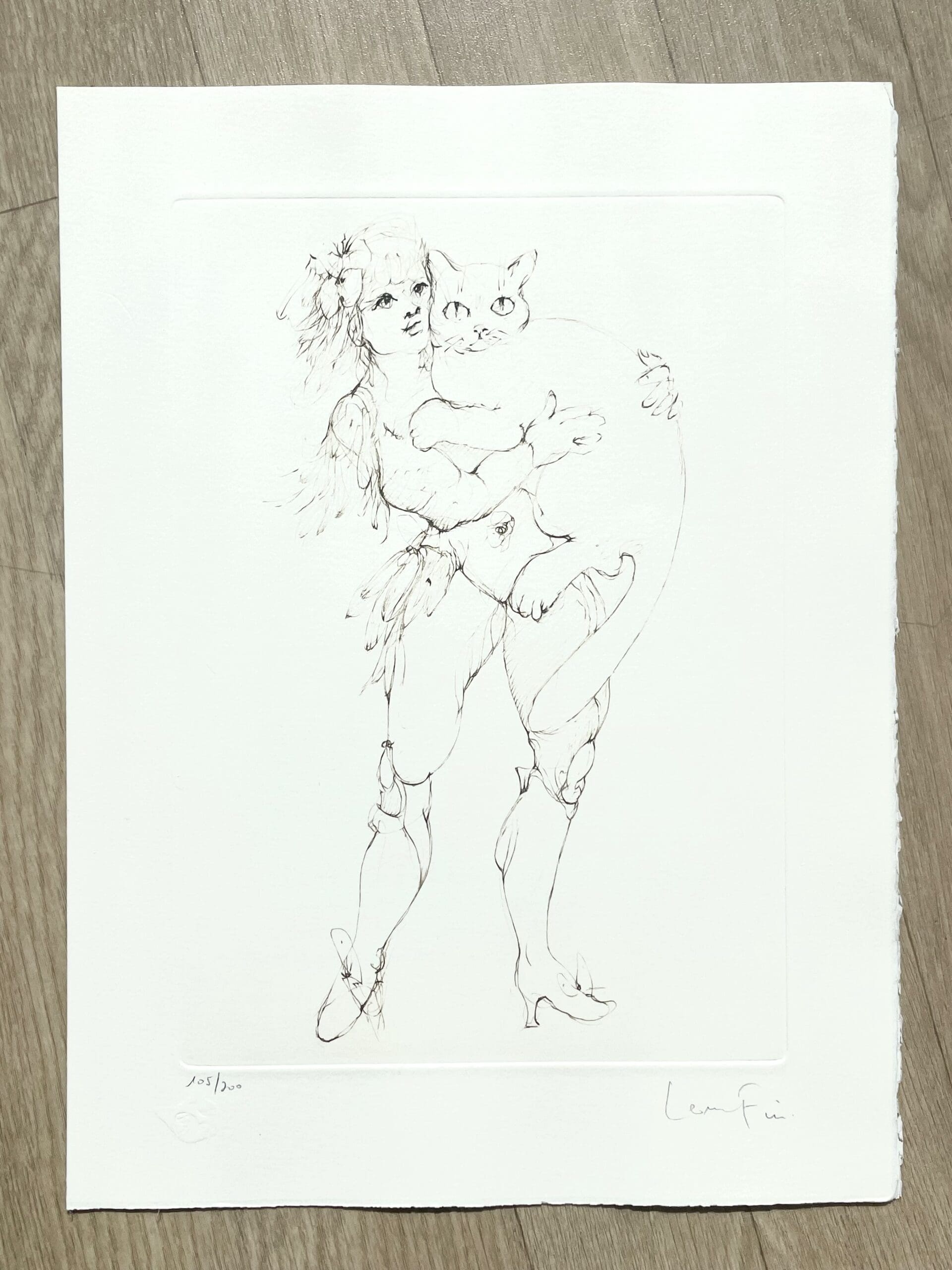 Leonor Fini – Lithographie originale signée, Rogomelec en manteau de plumes, circa 1980