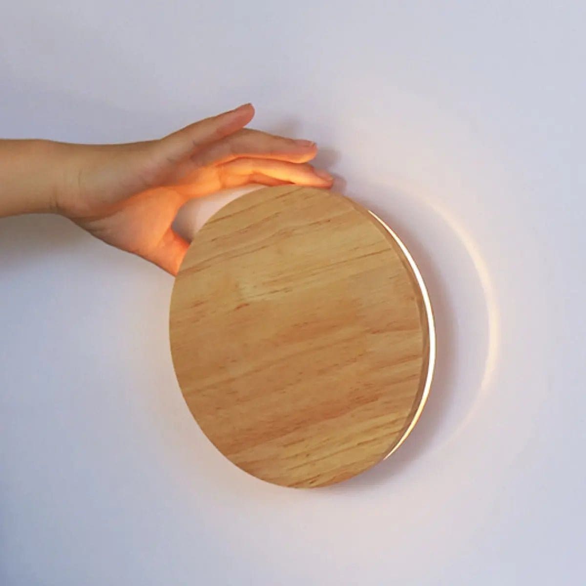 Applique murale sans fil rechargeable Lou Brown – Bois écologique et lumière chaude (pièce neuve)