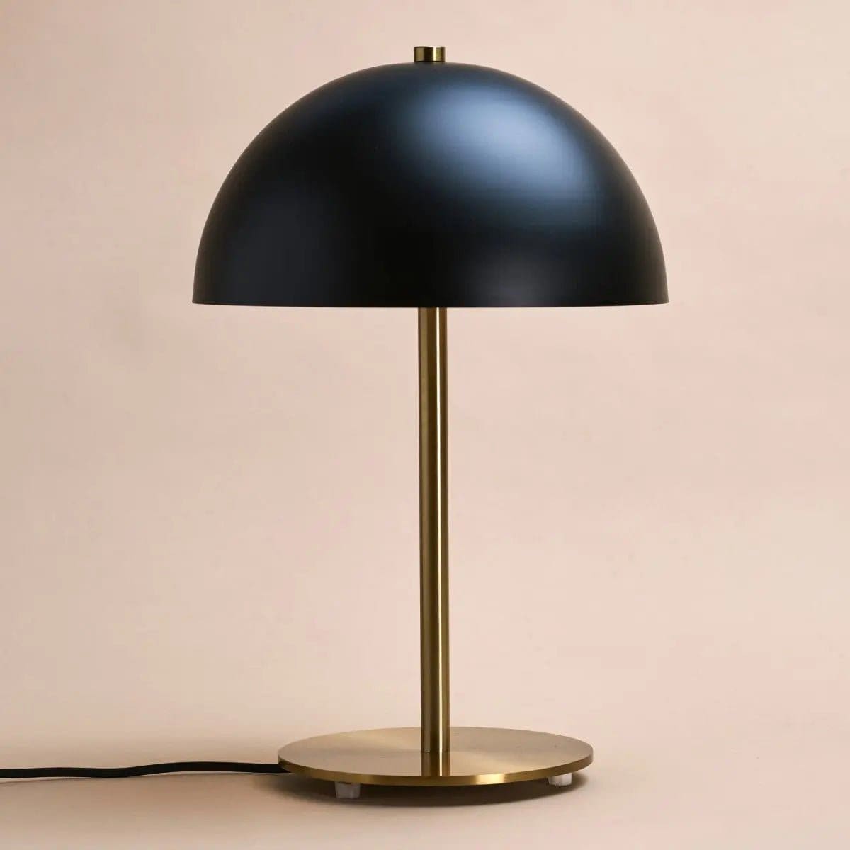 Lola Gold & Black – Création en métal au style intemporel (lampe neuve)