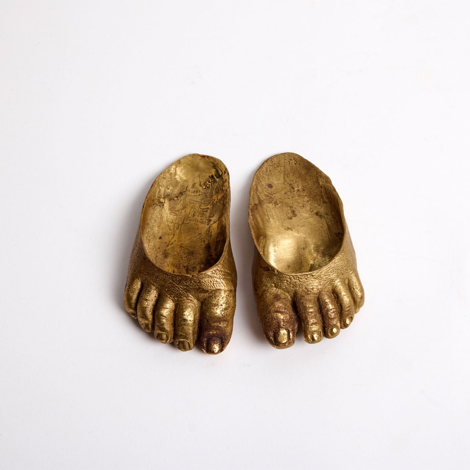 Claude Lalanne – Paire de vide-poches Pied d’enfant en bronze doré, années 1980