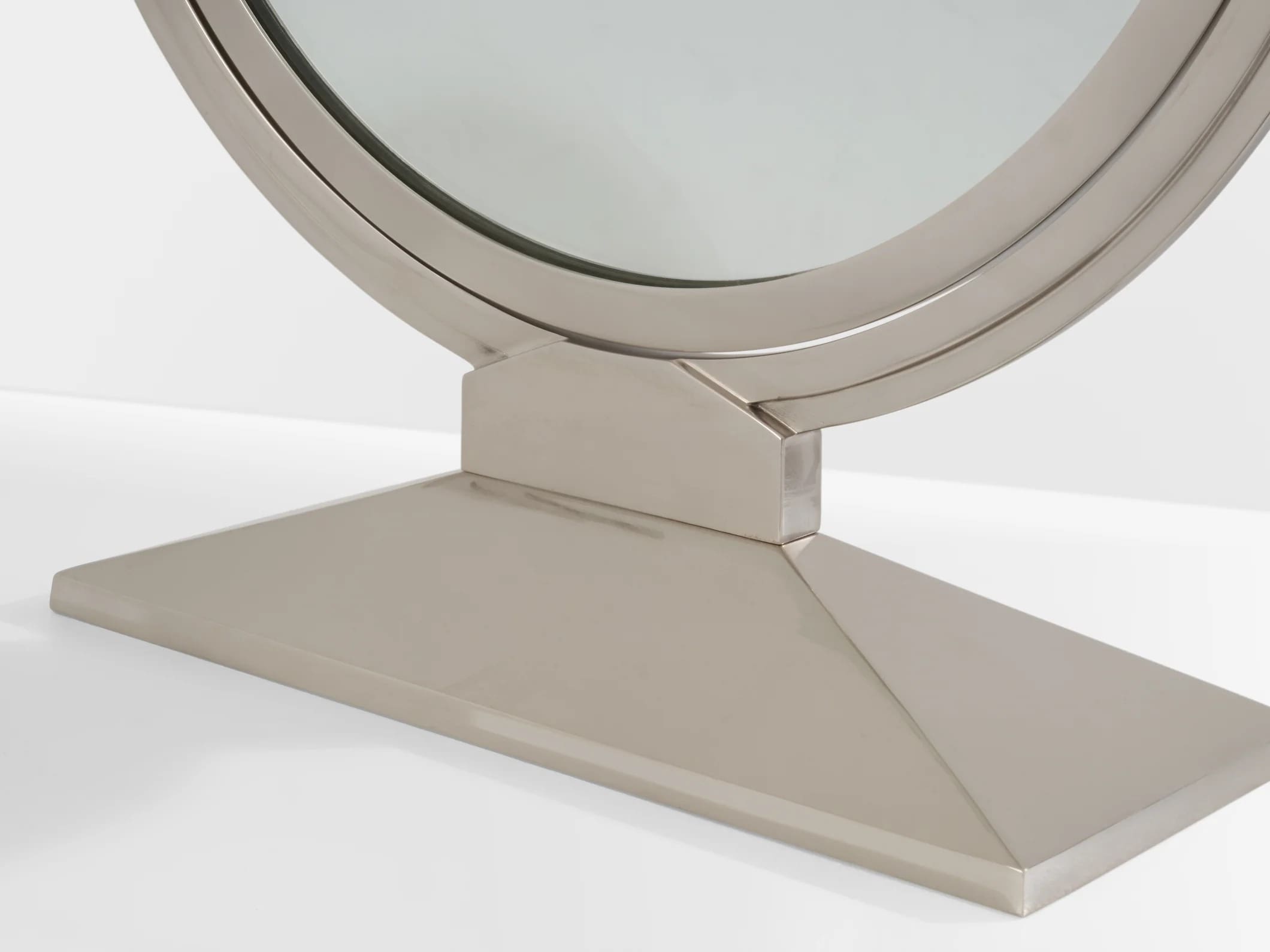 Miroir Maison Dominique en métal nickelé – Domin & Genevrière, Art déco, 1930