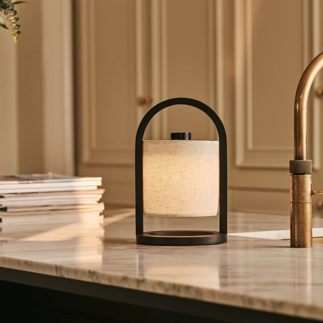 Lampe de table rechargeable Woodlesn River Black – Création neuve en bois durable et coton