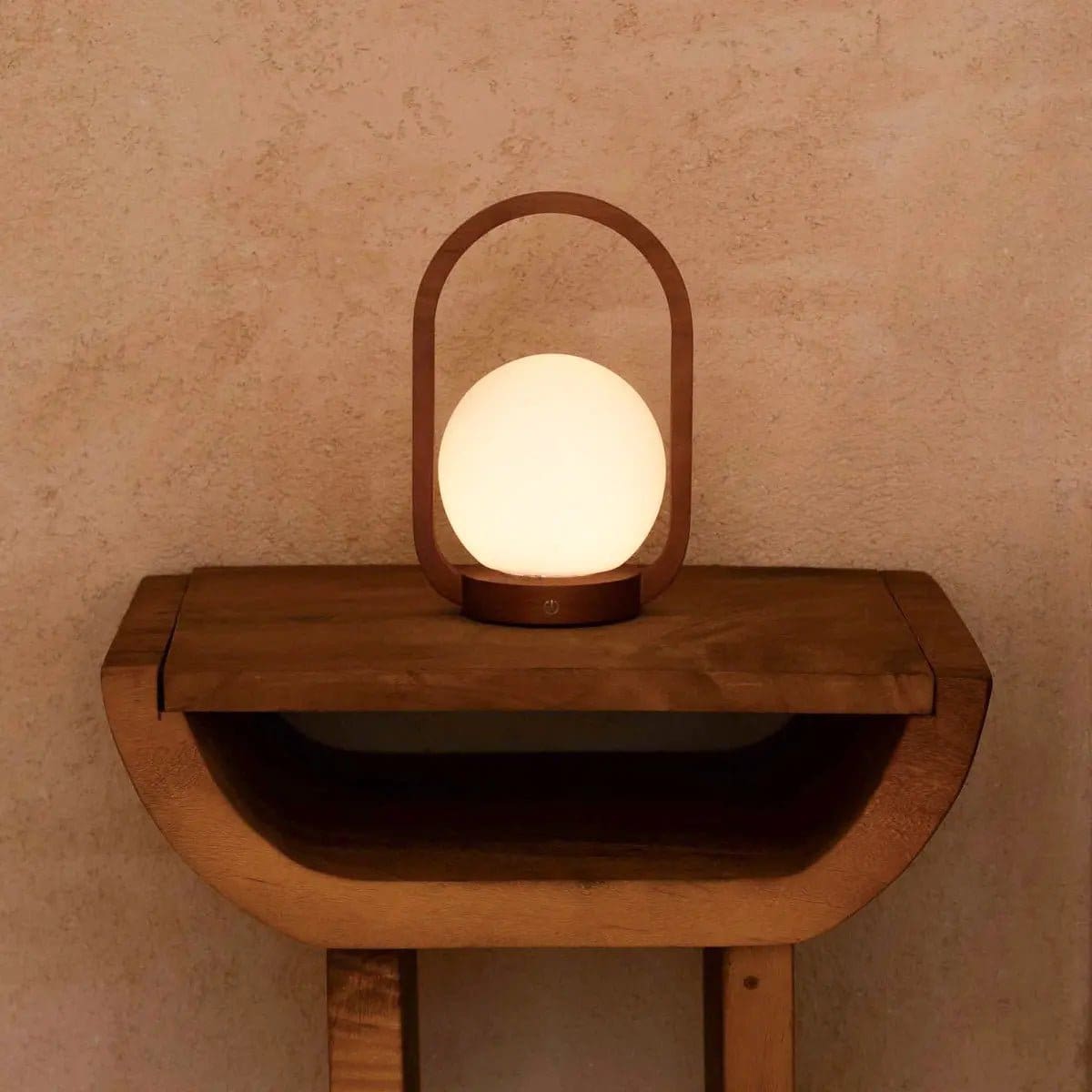 Lampe design Skye – Bois écologique et verre satiné, sans fil et neuve