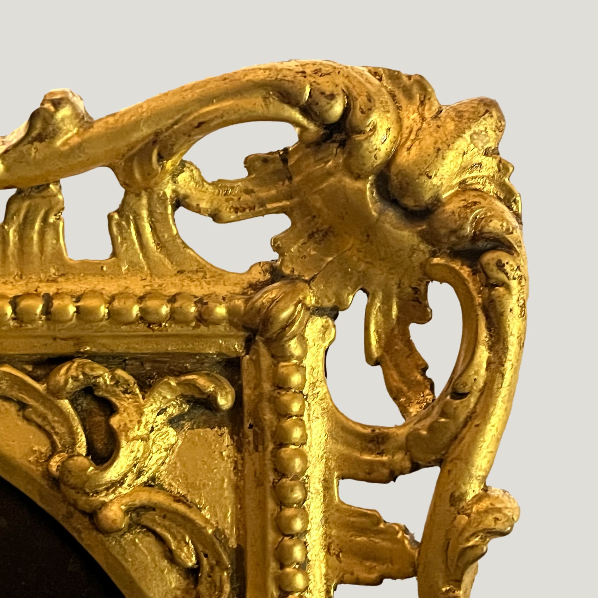 Vierge à l’Enfant sur cuivre – Reprise XIXe de Raphaël dans cadre doré sculpté