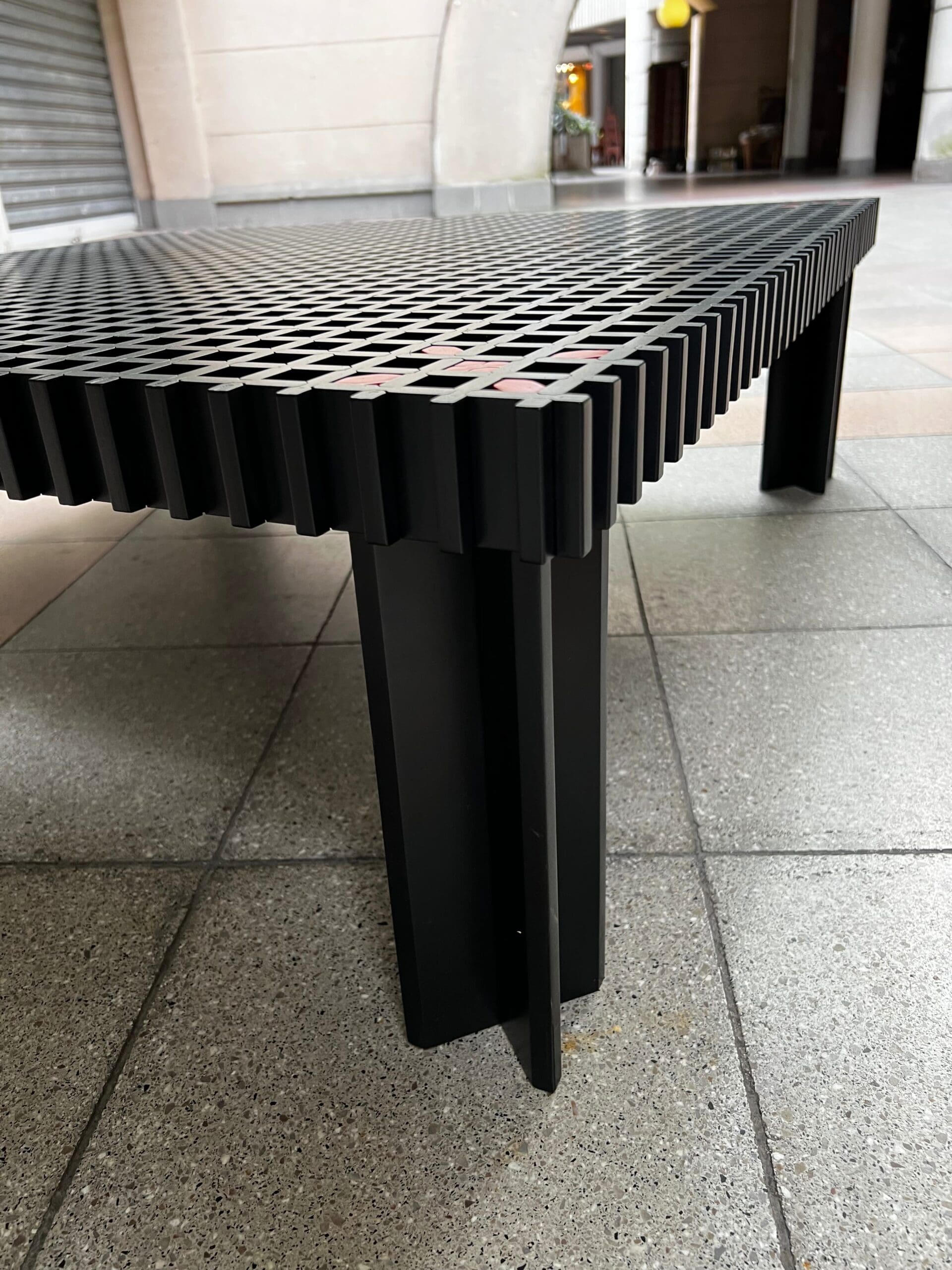 Table basse Kyoto Gianfranco Frattini – Réédition Poltrona Frau en hêtre noir