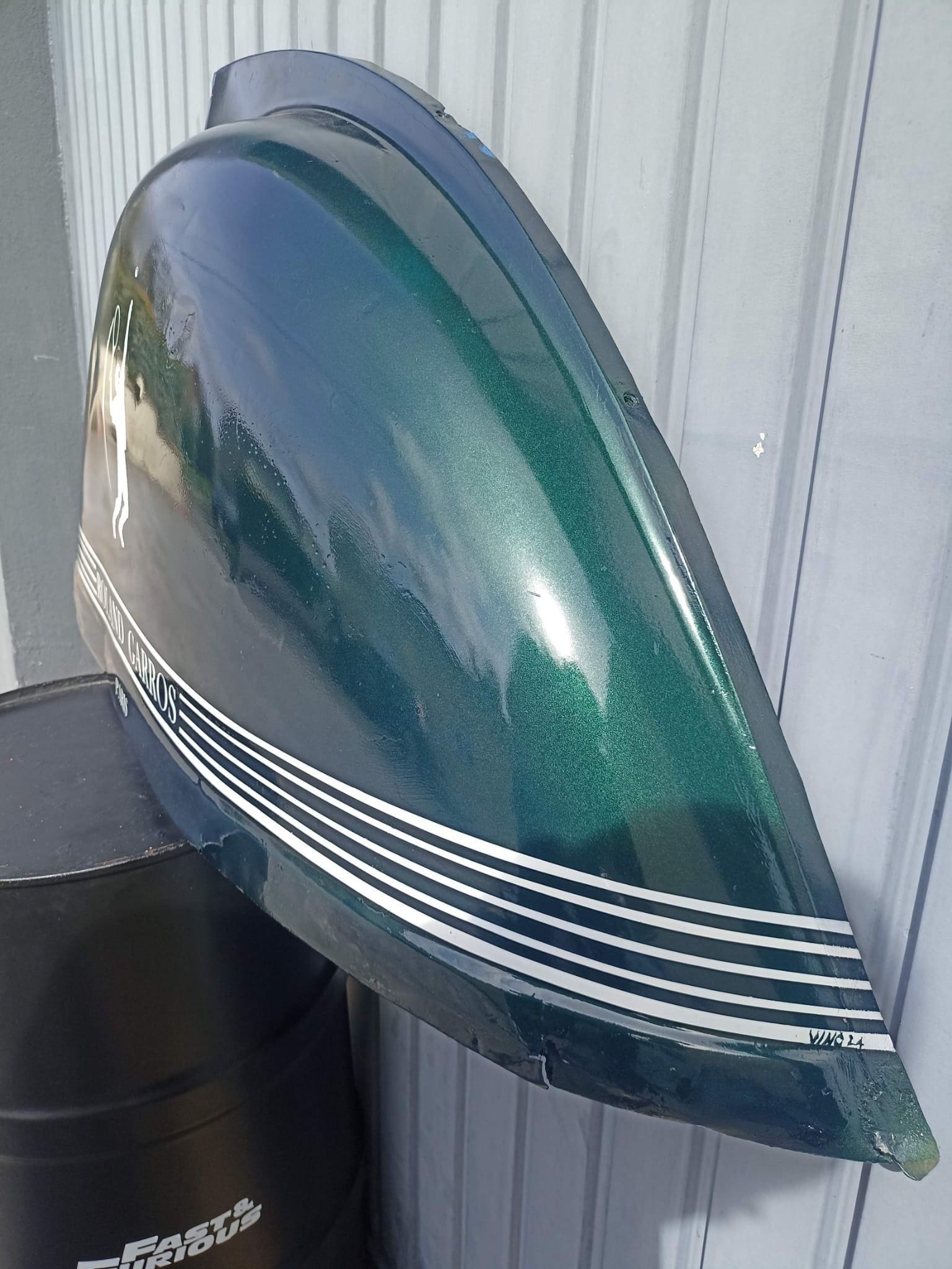 Aile 2CV peinte – Œuvre unique « Roland Garros » par Vinc (2023)