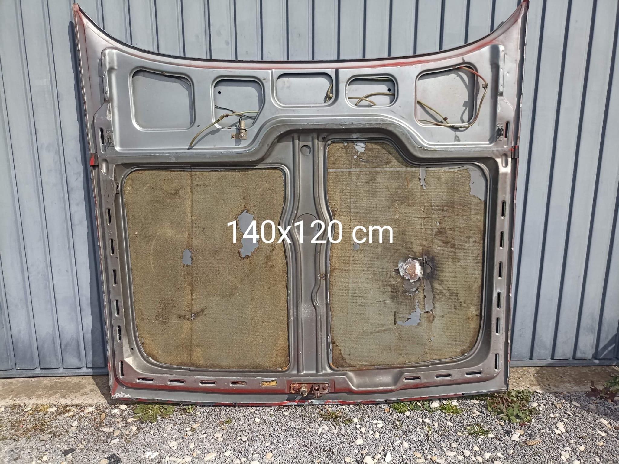 Capot Porsche peint – Œuvre unique « Martini Racing » par Vinc (2023)