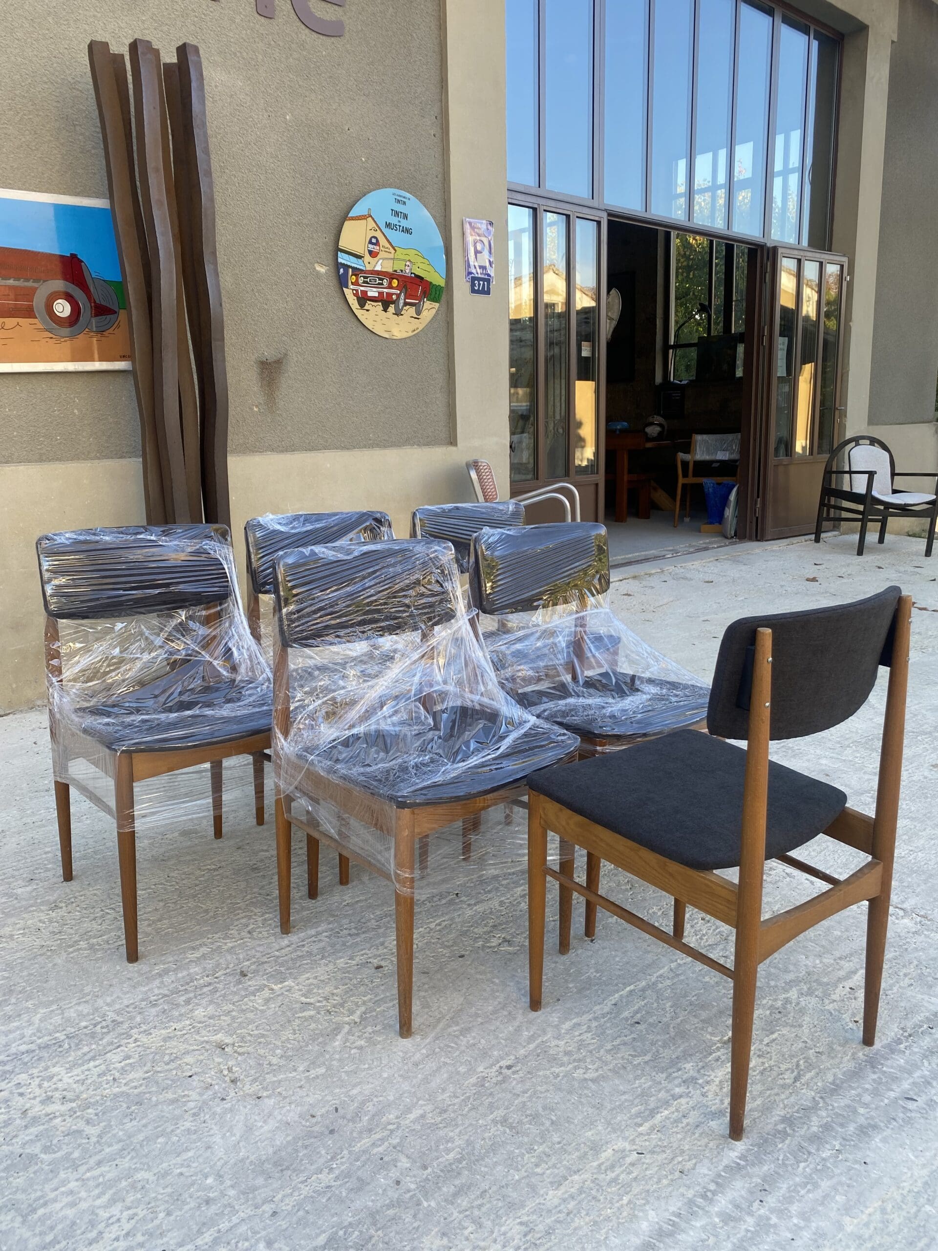 Ensemble de 6 chaises en acajou – Attribuées à Finn Juhl, design danois 1960