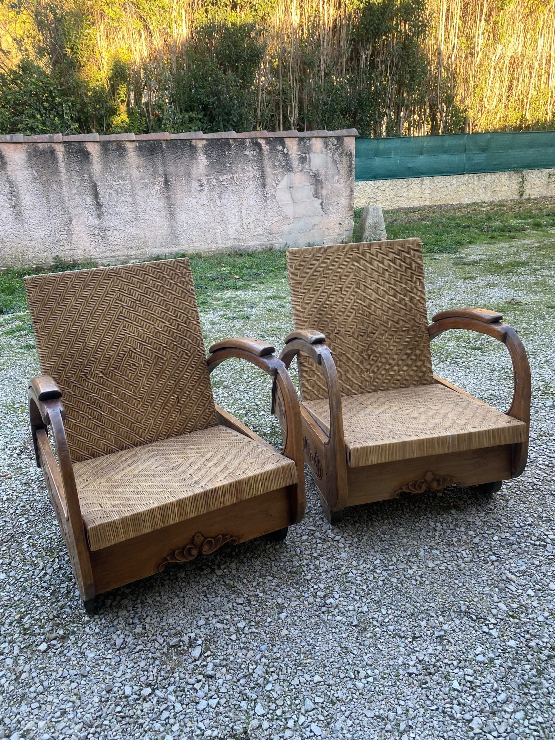Paire de fauteuils art déco coloniaux en teck et rotin – circa 1940