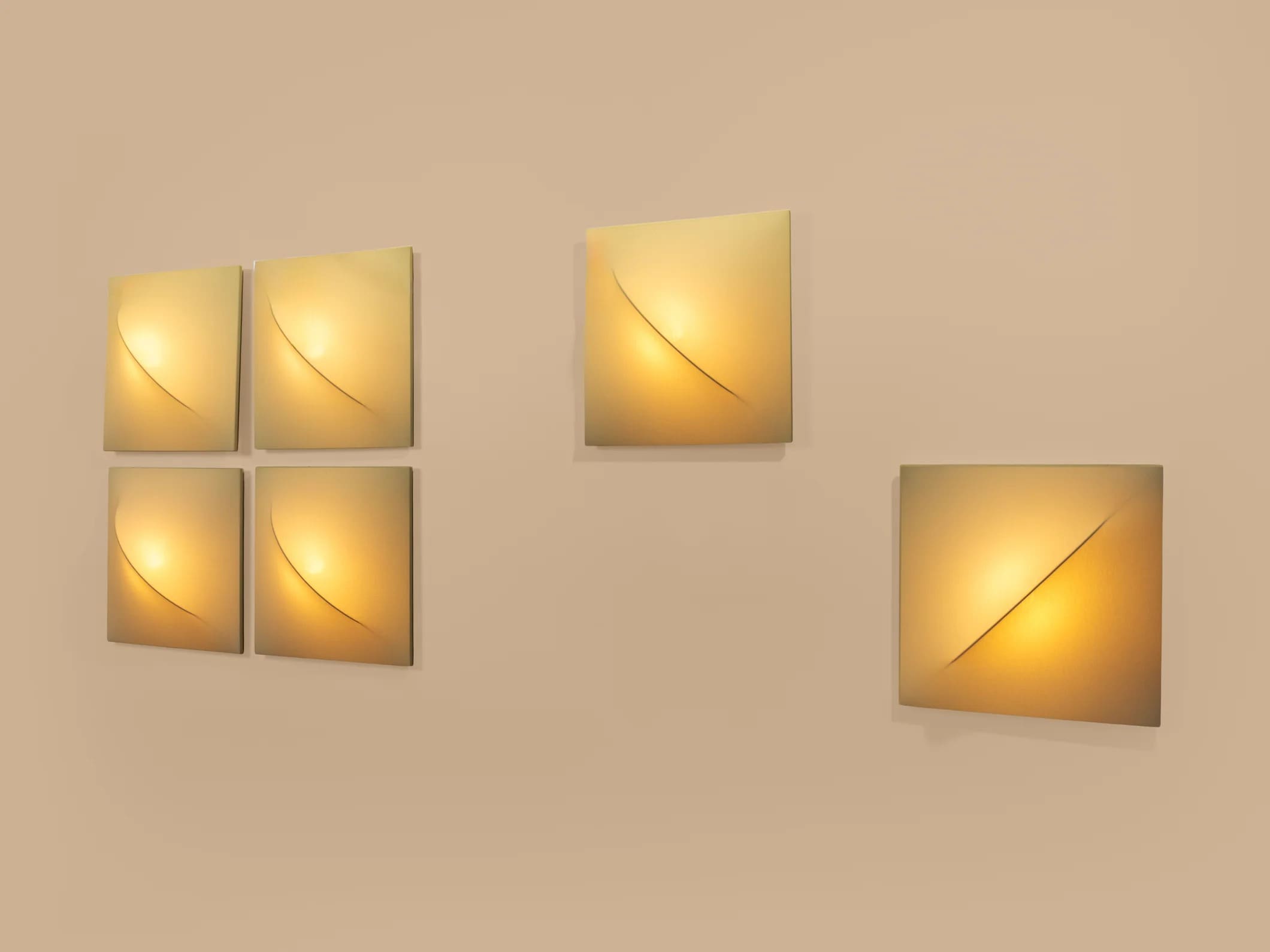 Set de six appliques Takahama Saori en tissu et métal – Sirrah, vers 1970