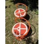 Gae Aulenti — Paire de fauteuils de jardin en acier laqué orange pour Prisunic