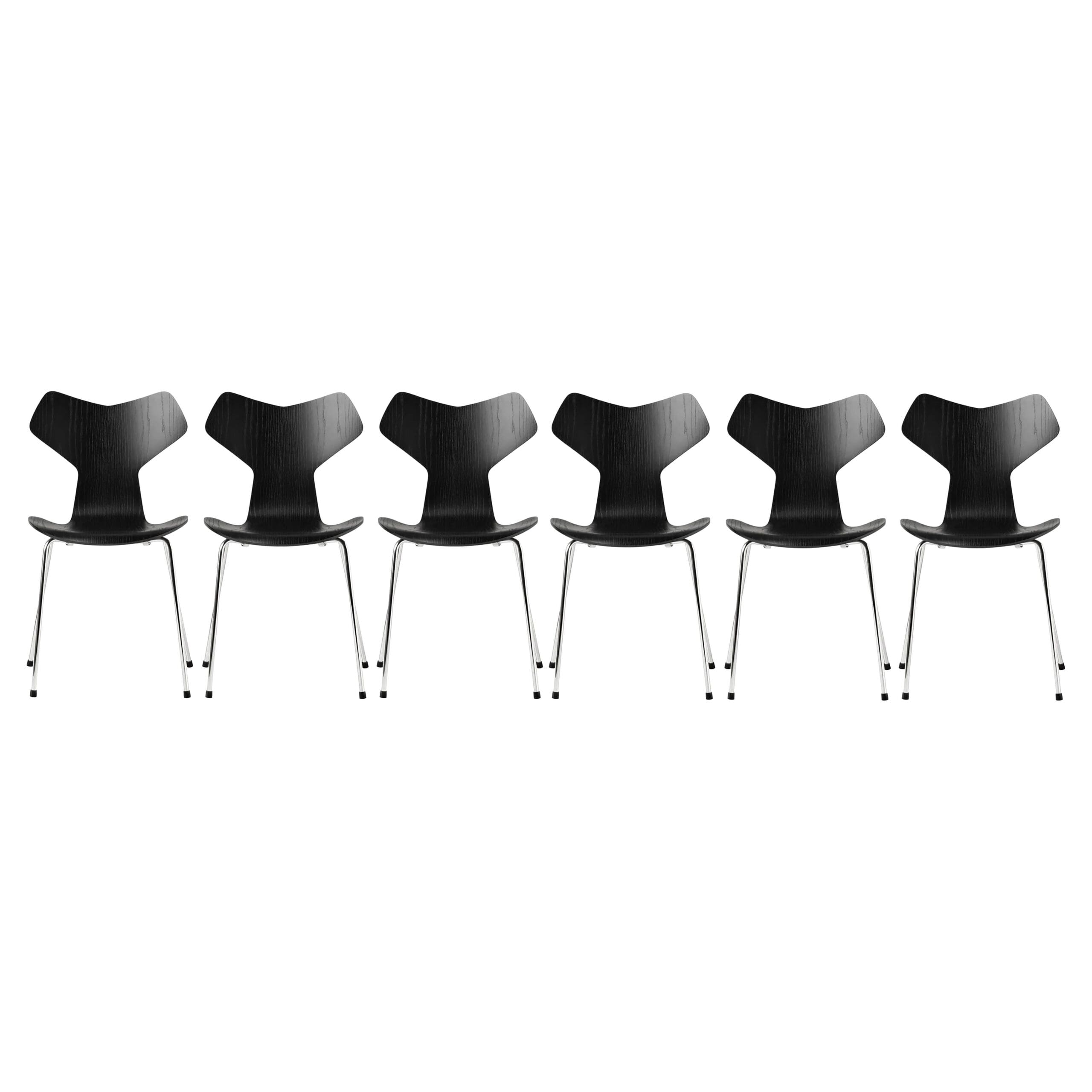 Arne Jacobsen, suite de 6 chaises Grand Prix frêne noir Fritz Hansen